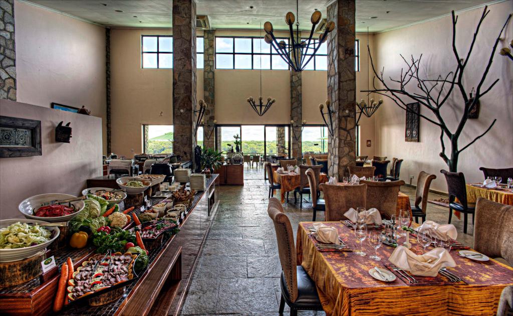 Chobe Safari lodge | Uganda Safari safaris lodge | lodges in murchison fall